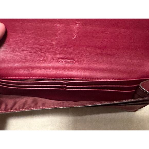 Coach - Picture 6 of 8